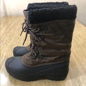 Winter boots - Ozark Trail Womens Classic Size 8